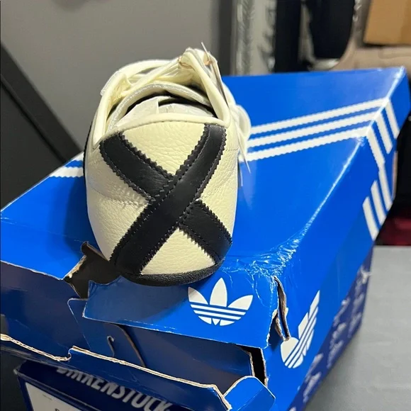 Adidas Tokyo Men's Sneakers - Cream and Black - Picture 3 of 6